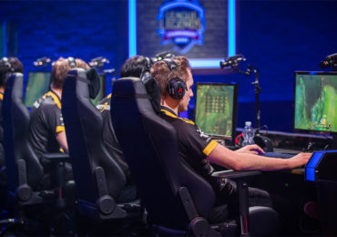 league of legends lcs equipment