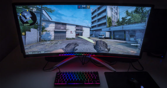widescreen monitor spielen
